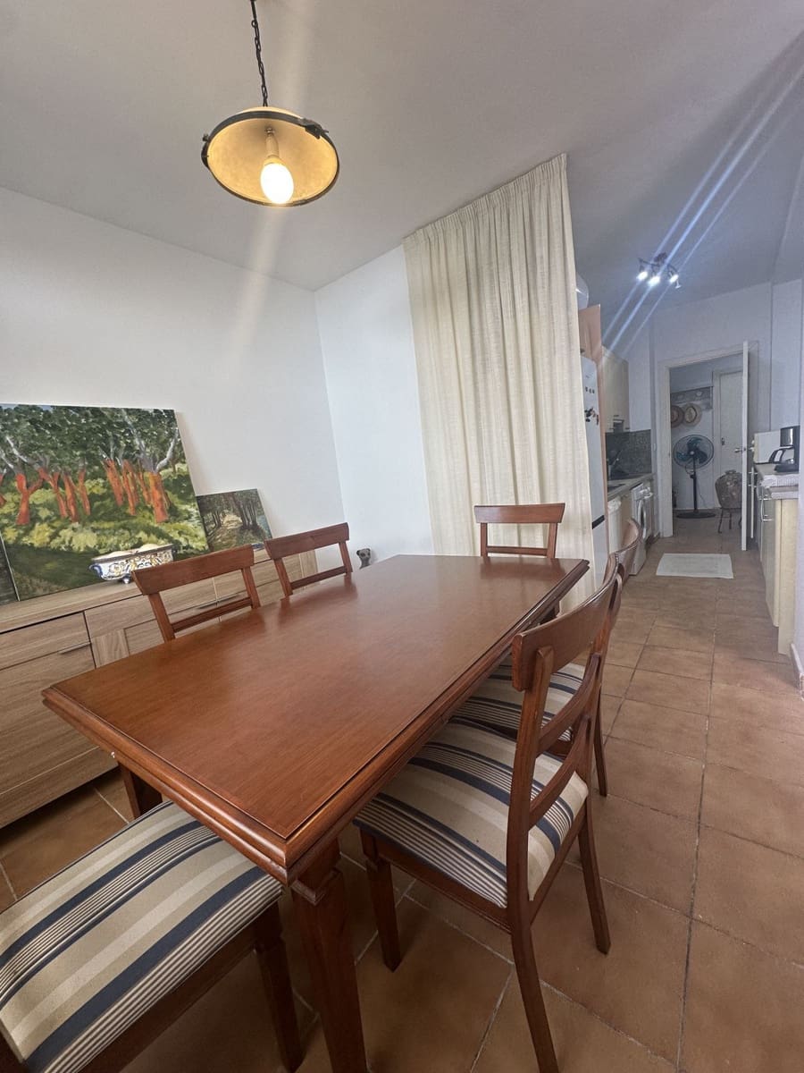 4 sovrum Lägenhet till salu i Marbella - 580 000 € (Ref: 9910546)