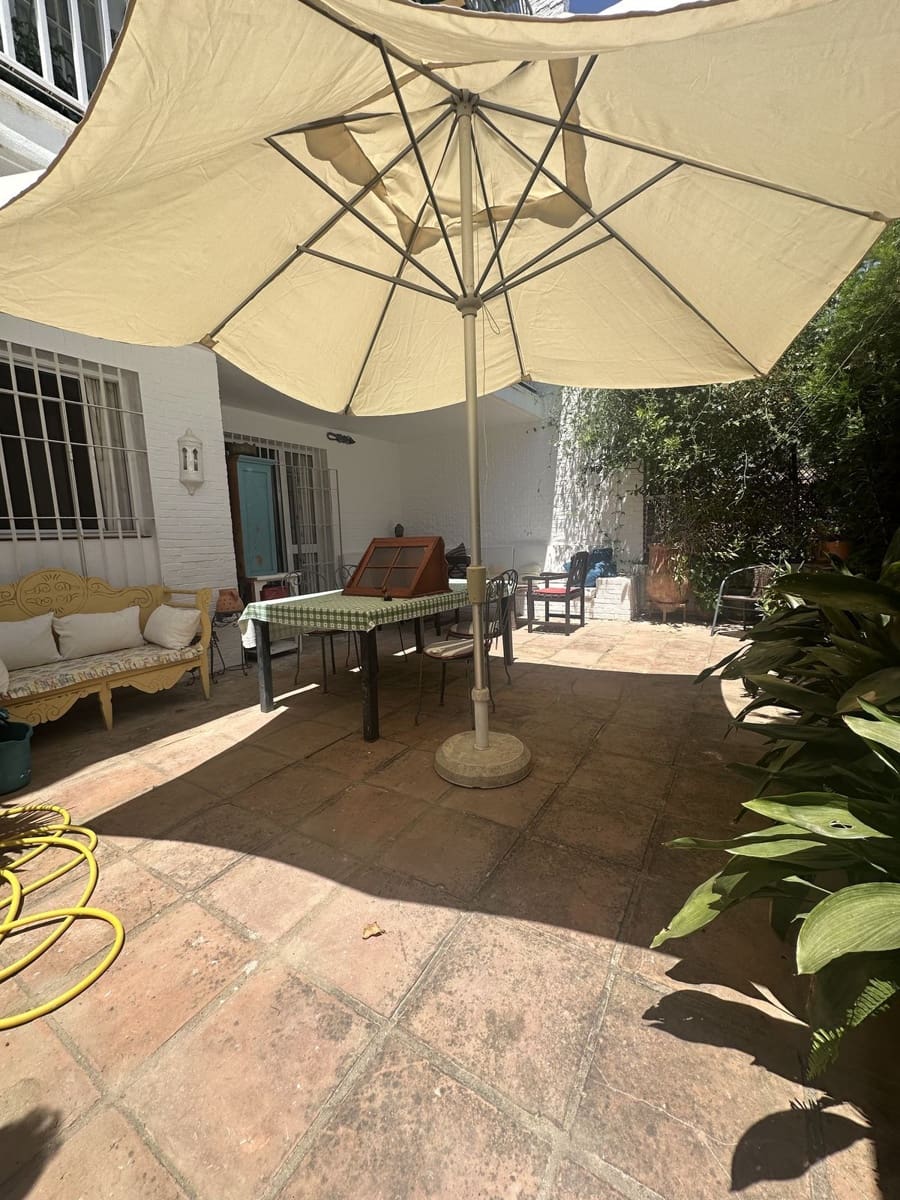 4 sovrum Lägenhet till salu i Marbella - 580 000 € (Ref: 9910546)