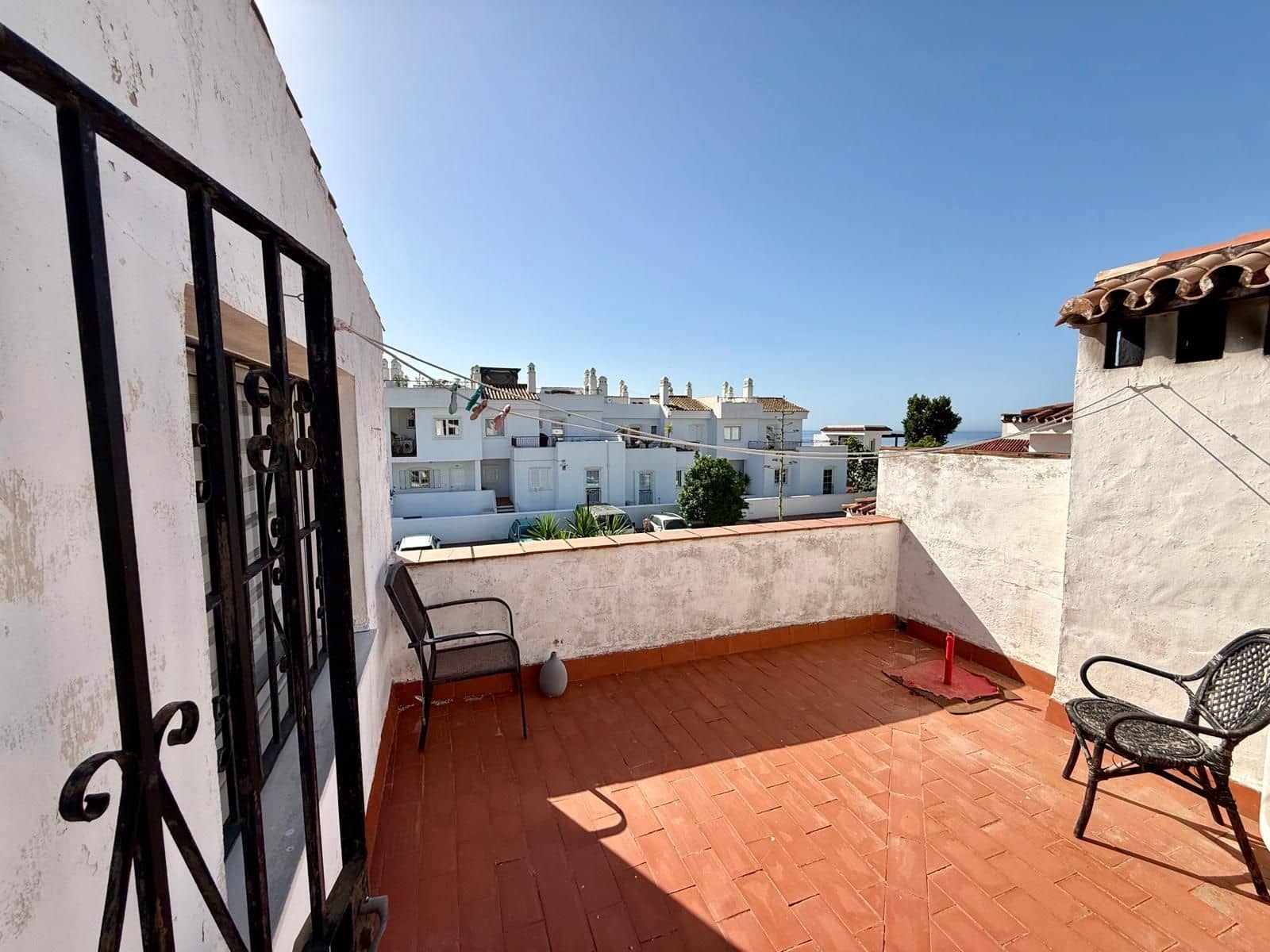 3 sovrum Semi-fristående Villa till salu i Manilva - 385 000 € (Ref: 9910550)