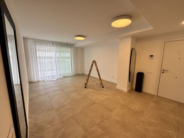 2 bedroom Apartment for sale in Estepona - € 595,000 (Ref: 9910551)