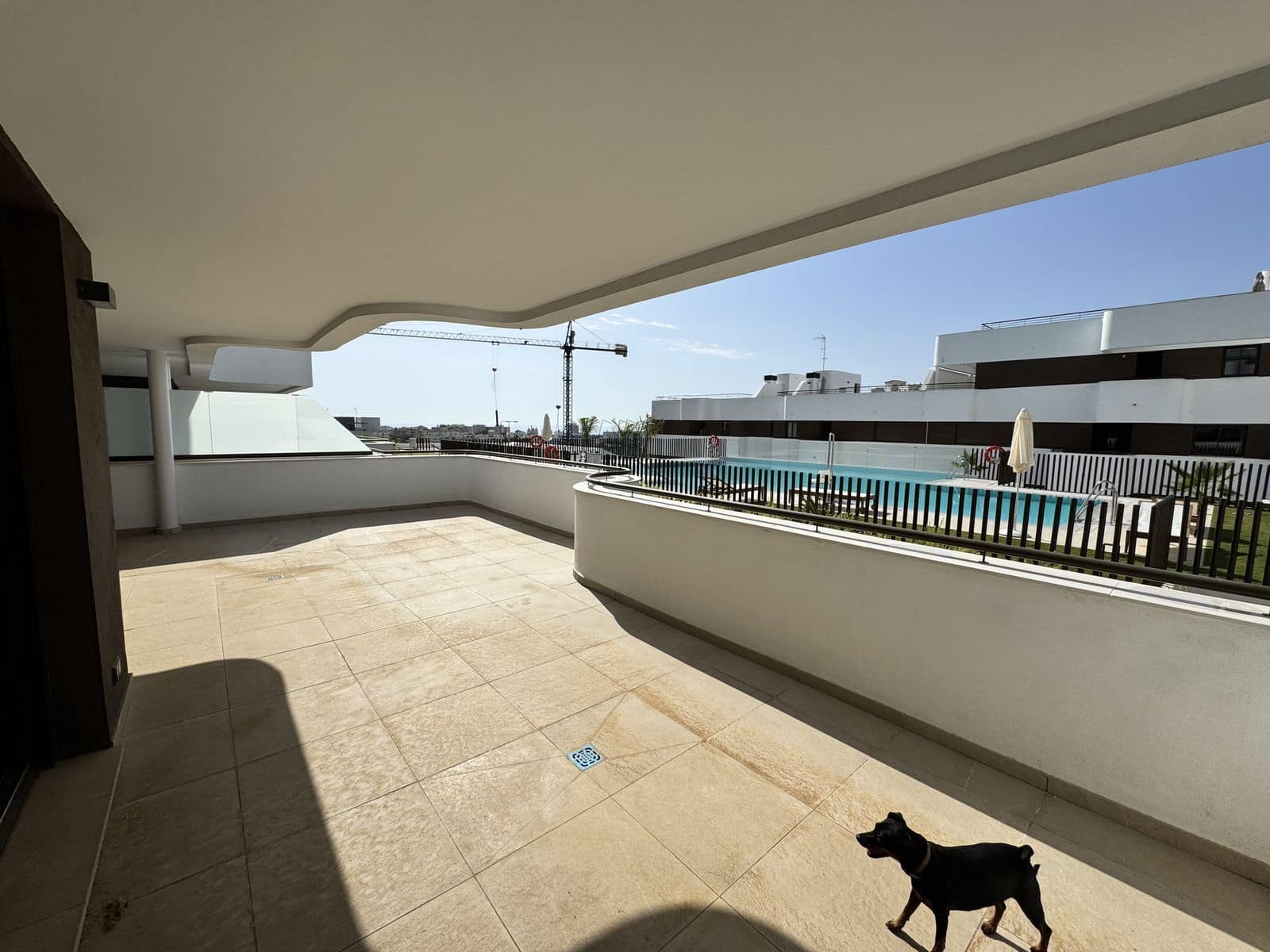 2 bedroom Apartment for sale in Estepona - € 595,000 (Ref: 9910551)