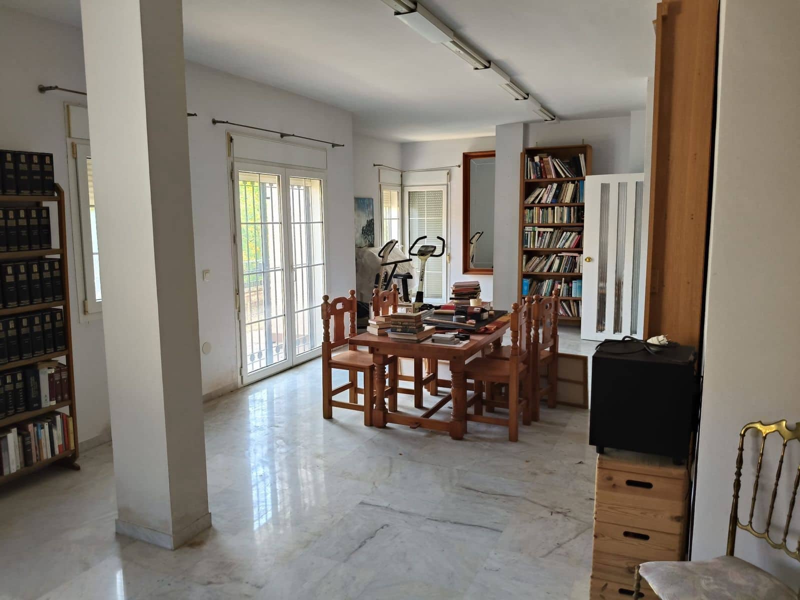 Chalet de 3 habitaciones en Torremolinos en venta - 1.060.000 € (Ref: 9910554)