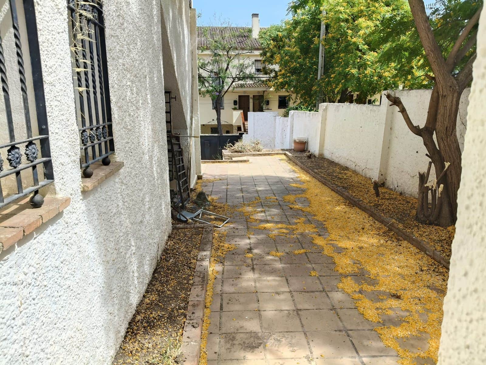 Chalet de 3 habitaciones en Torremolinos en venta - 1.060.000 € (Ref: 9910554)