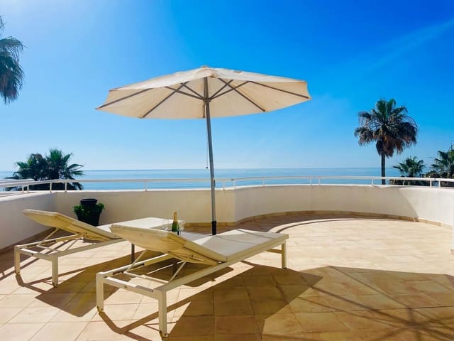 2 Zimmer Apartment zu verkaufen in Buenas Noches, Estepona - 619.000 € (Ref: 9910557)