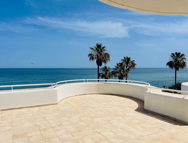 2 Zimmer Apartment zu verkaufen in Buenas Noches, Estepona - 619.000 € (Ref: 9910557)