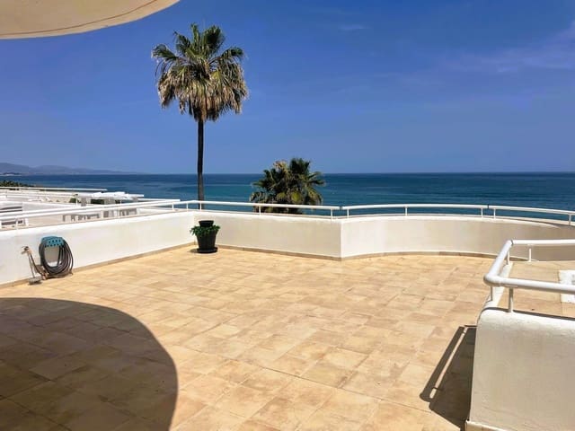 2 Zimmer Apartment zu verkaufen in Buenas Noches, Estepona - 619.000 € (Ref: 9910557)
