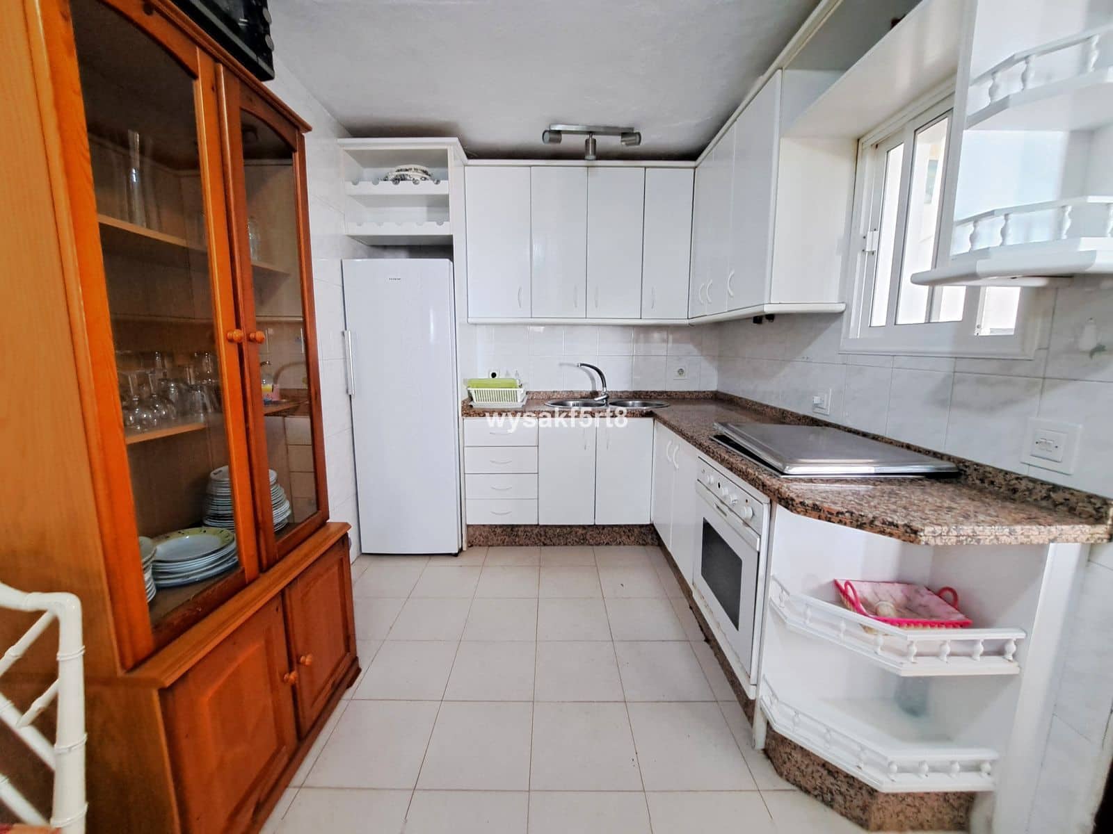 3 sovrum Hus till salu i La Duquesa / Puerto de la Duquesa - 290 000 € (Ref: 9910558)