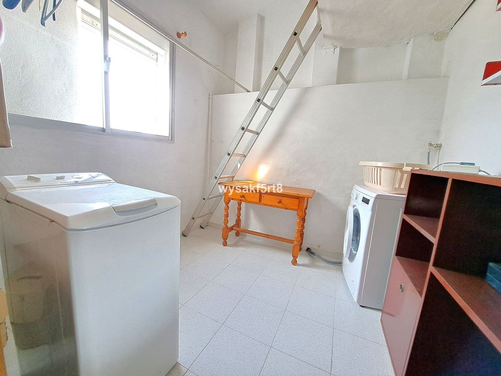 3 sovrum Hus till salu i La Duquesa / Puerto de la Duquesa - 290 000 € (Ref: 9910558)