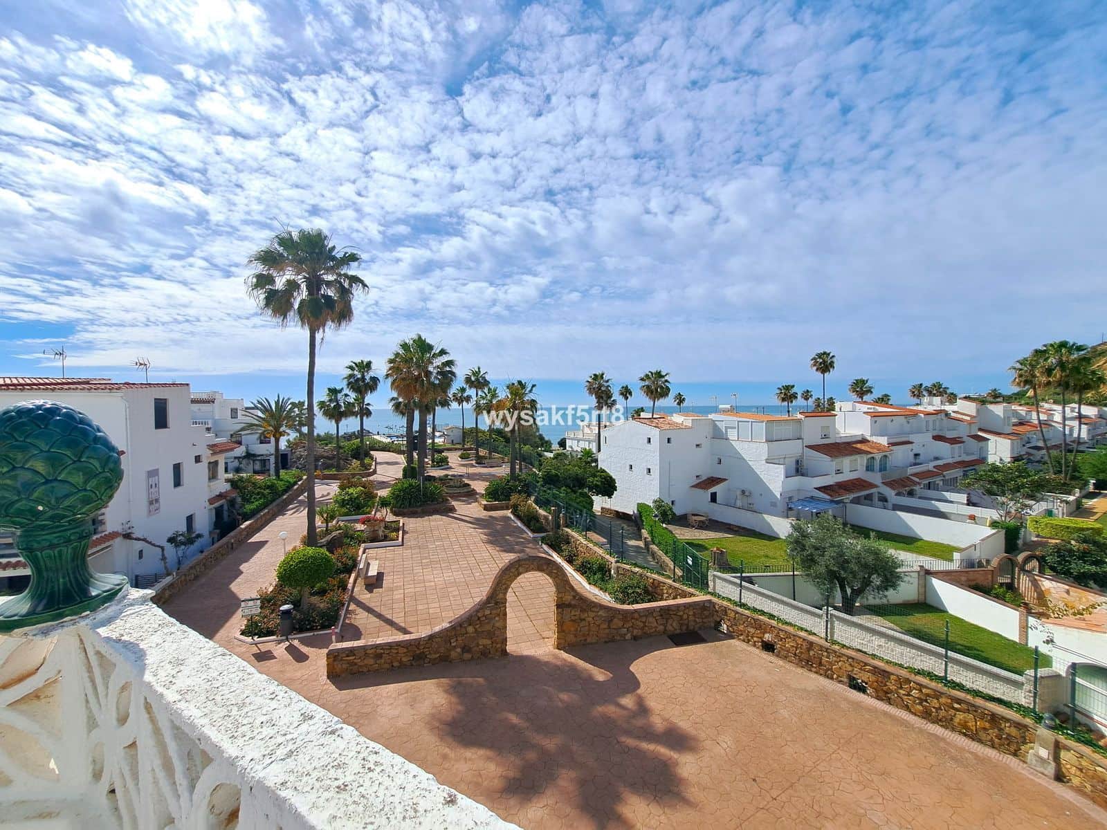 3 sovrum Hus till salu i La Duquesa / Puerto de la Duquesa - 290 000 € (Ref: 9910558)