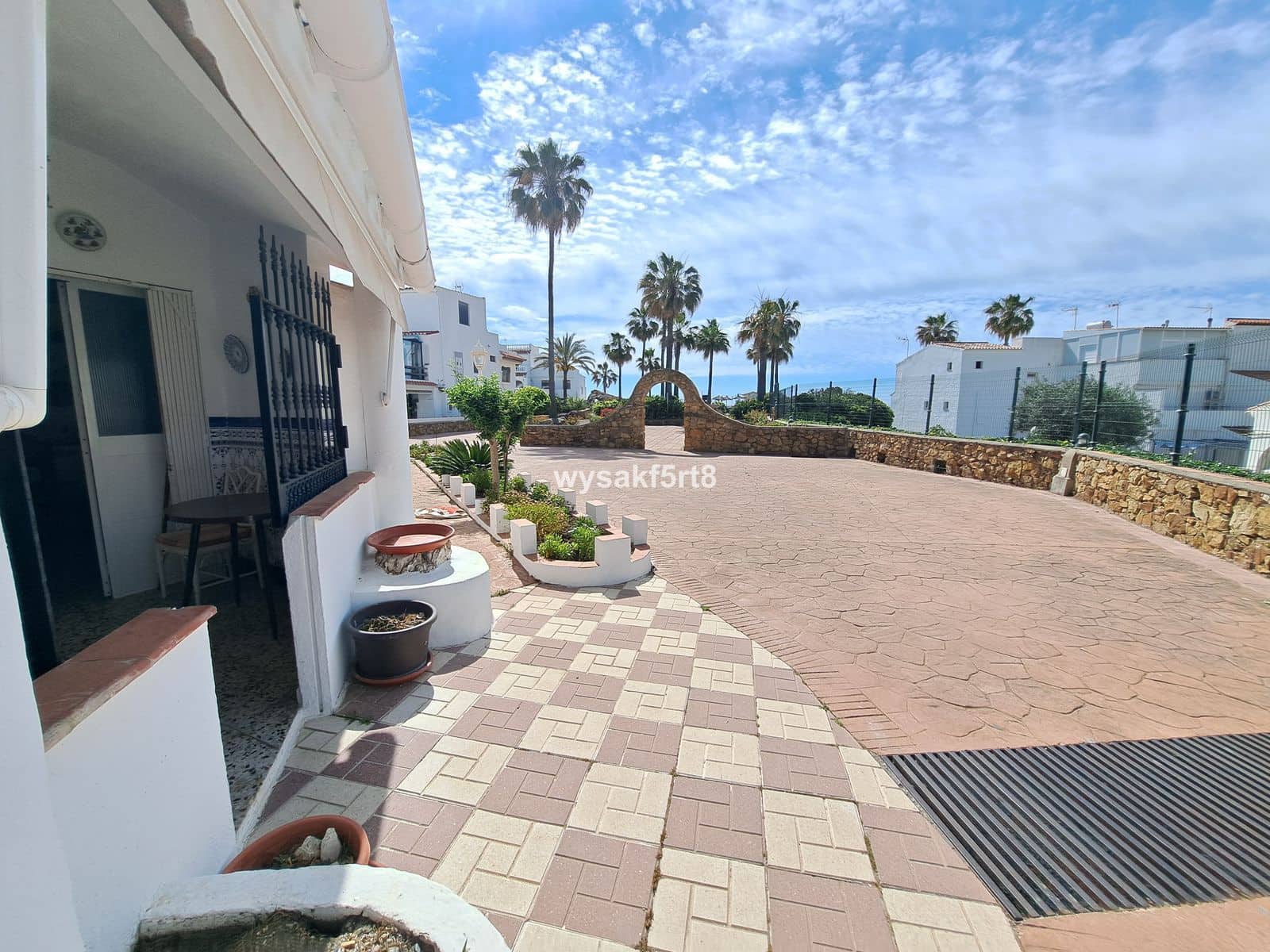 3 sovrum Hus till salu i La Duquesa / Puerto de la Duquesa - 290 000 € (Ref: 9910558)