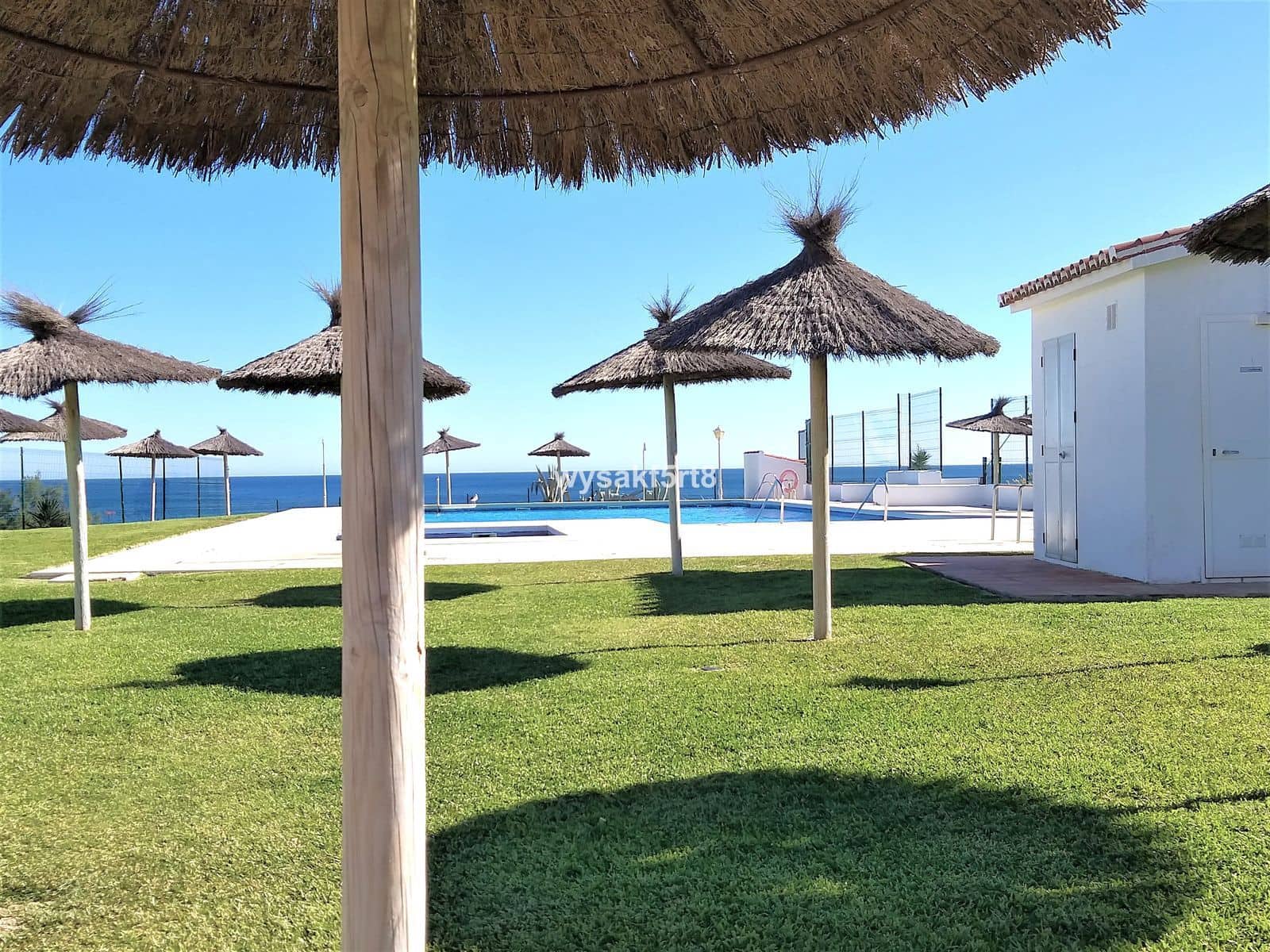 3 sovrum Hus till salu i La Duquesa / Puerto de la Duquesa - 290 000 € (Ref: 9910558)