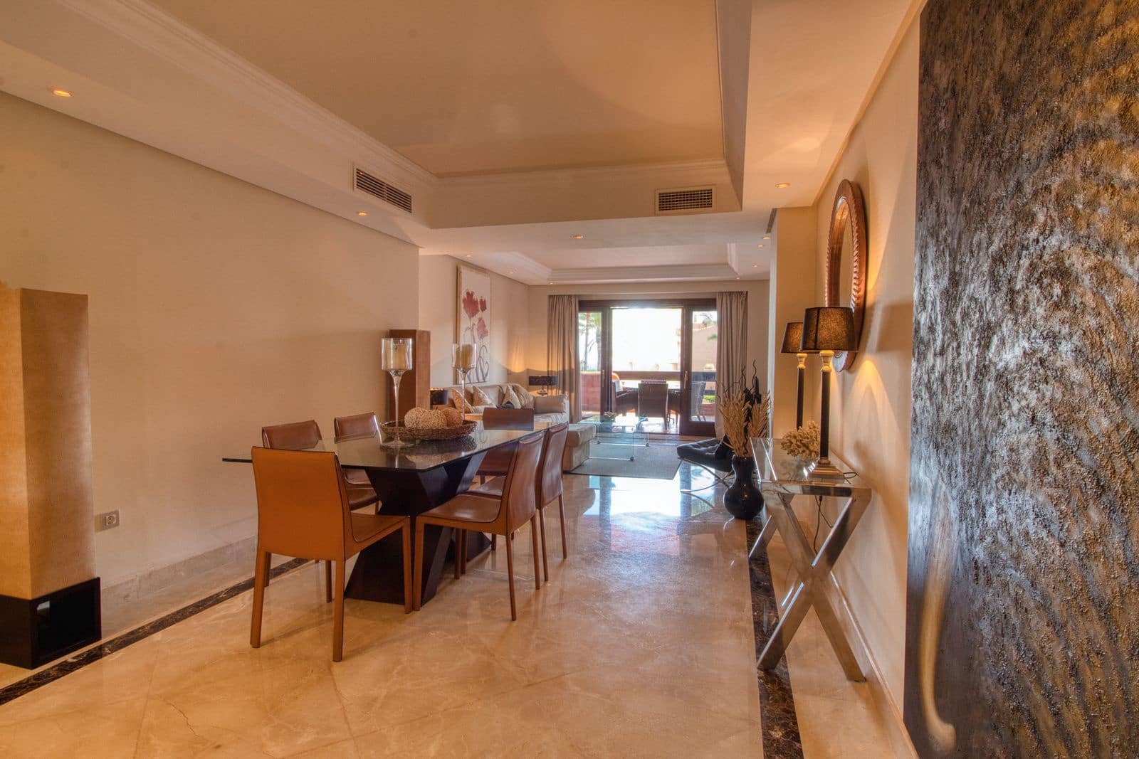 2 soveværelse Lejlighed til salg i Estepona - € 845.000 (Ref: 9910559)