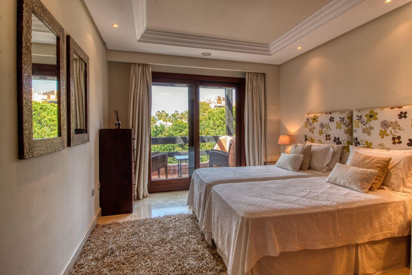 2 soveværelse Lejlighed til salg i Estepona - € 845.000 (Ref: 9910559)