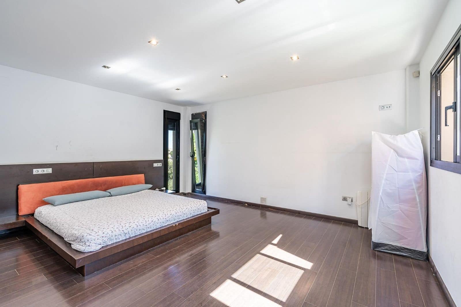 5 sovrum Villa till salu i Mijas Costa - 1 150 000 € (Ref: 9910562)