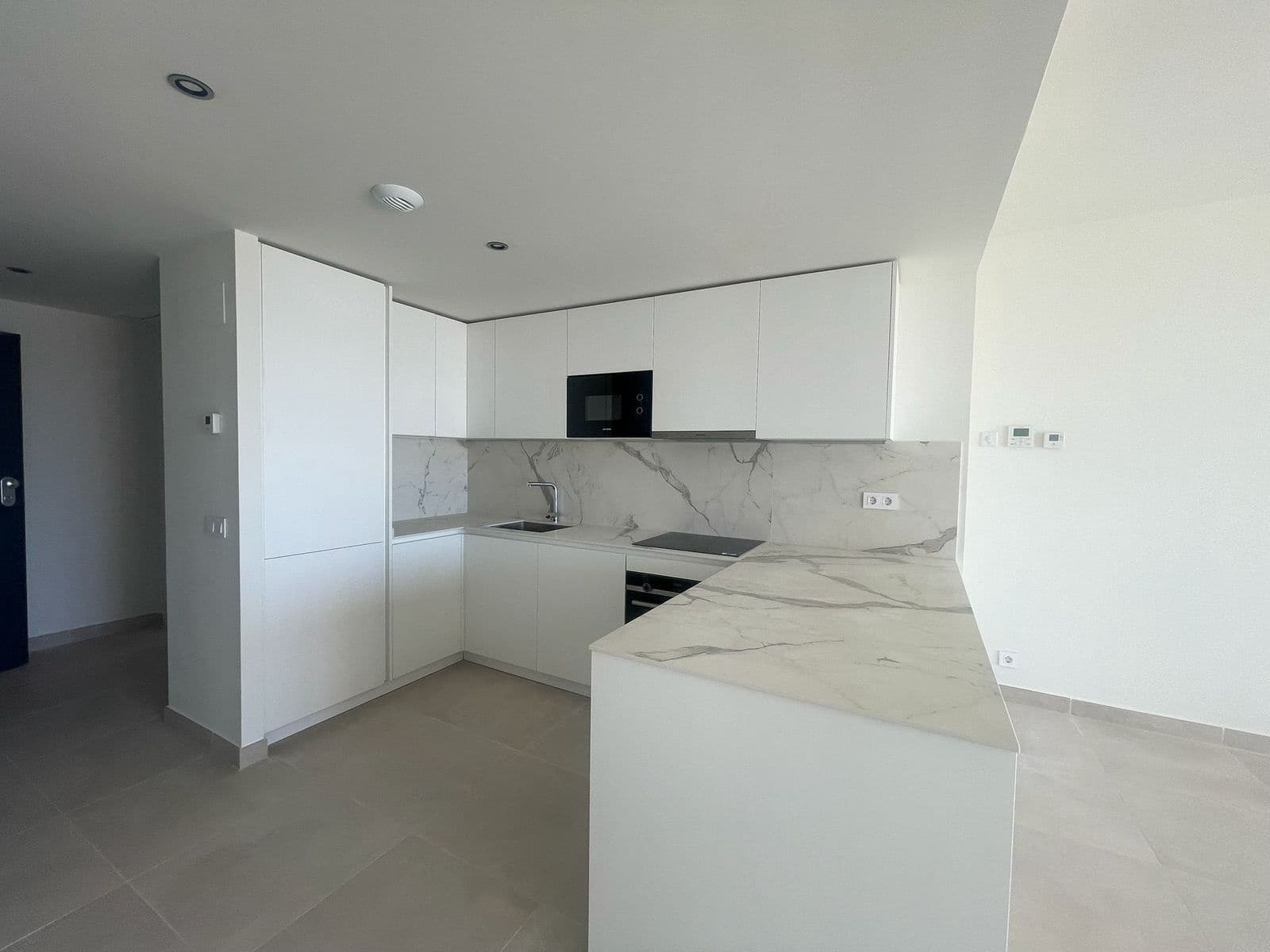 3 bedroom Apartment for sale in Benalmadena - € 520,000 (Ref: 9910564)