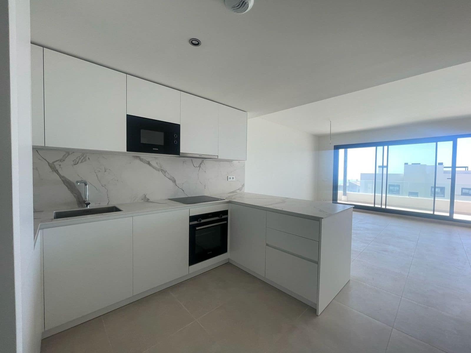 3 bedroom Apartment for sale in Benalmadena - € 520,000 (Ref: 9910564)