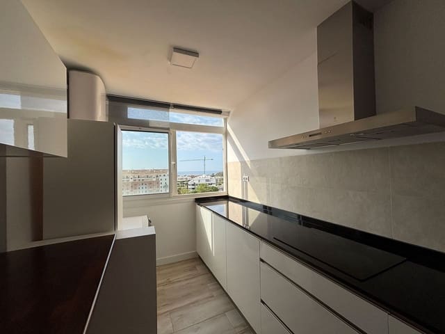 3 makuuhuone Huoneisto myytävänä paikassa San Pedro de Alcantara, Marbella - 365 000 € (Ref: 9910572)