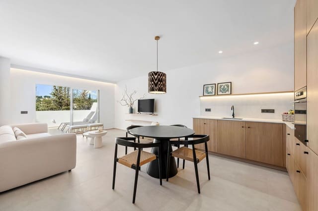 3 makuuhuone Kattohuoneisto myytävänä paikassa Nueva Andalucia, Marbella - 749 000 € (Ref: 9910575)