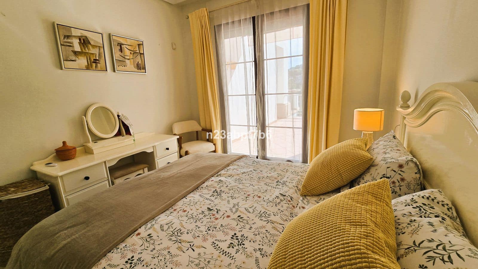 3 soveværelse Lejlighed til salg i Los Arqueros - € 495.000 (Ref: 9910577)