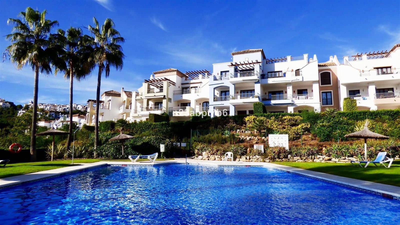 3 soveværelse Lejlighed til salg i Los Arqueros - € 495.000 (Ref: 9910577)