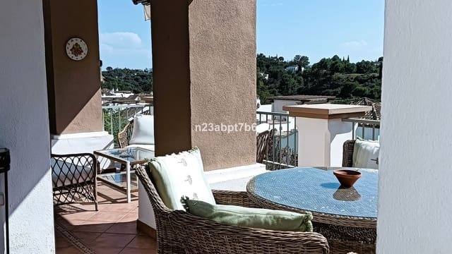 3 soveværelse Lejlighed til salg i Los Arqueros, Benahavís - € 495.000 (Ref: 9910577)