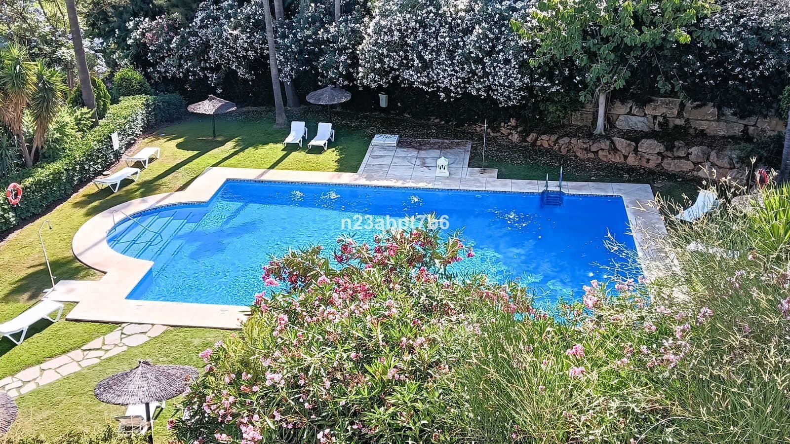 3 soveværelse Lejlighed til salg i Los Arqueros - € 495.000 (Ref: 9910577)