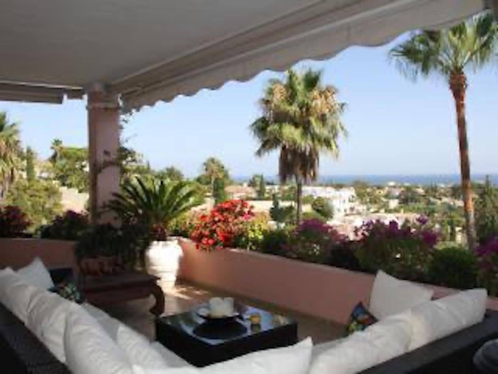 5 slaapkamer Villa te koop in Calahonda - € 1.250.000 (Ref: 9910580)