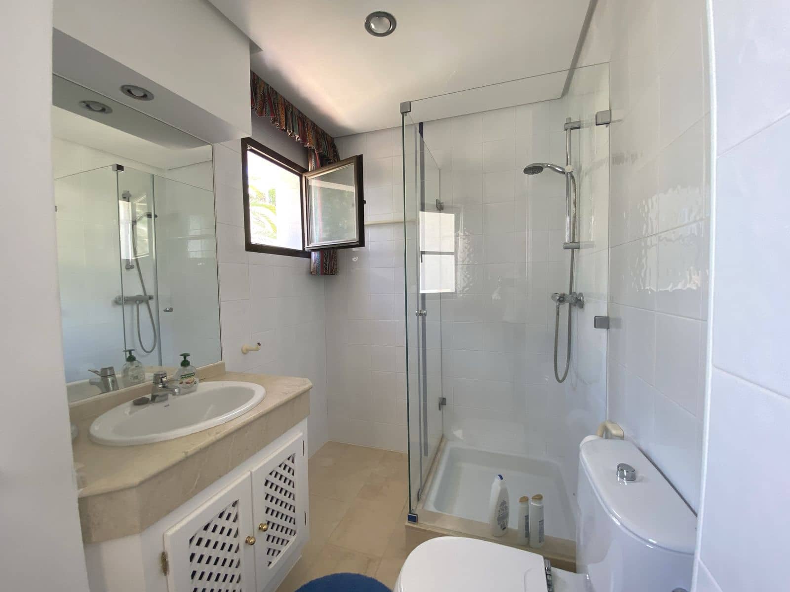 2 slaapkamer Huis te koop in Los Arqueros - € 550.000 (Ref: 9910583)
