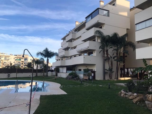 3 makuuhuone Huoneisto myytävänä paikassa Estepona - 449 000 € (Ref: 9910584)