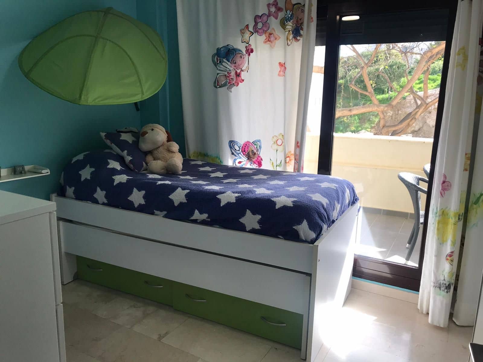 3 makuuhuone Huoneisto myytävänä paikassa Estepona - 449 000 € (Ref: 9910584)