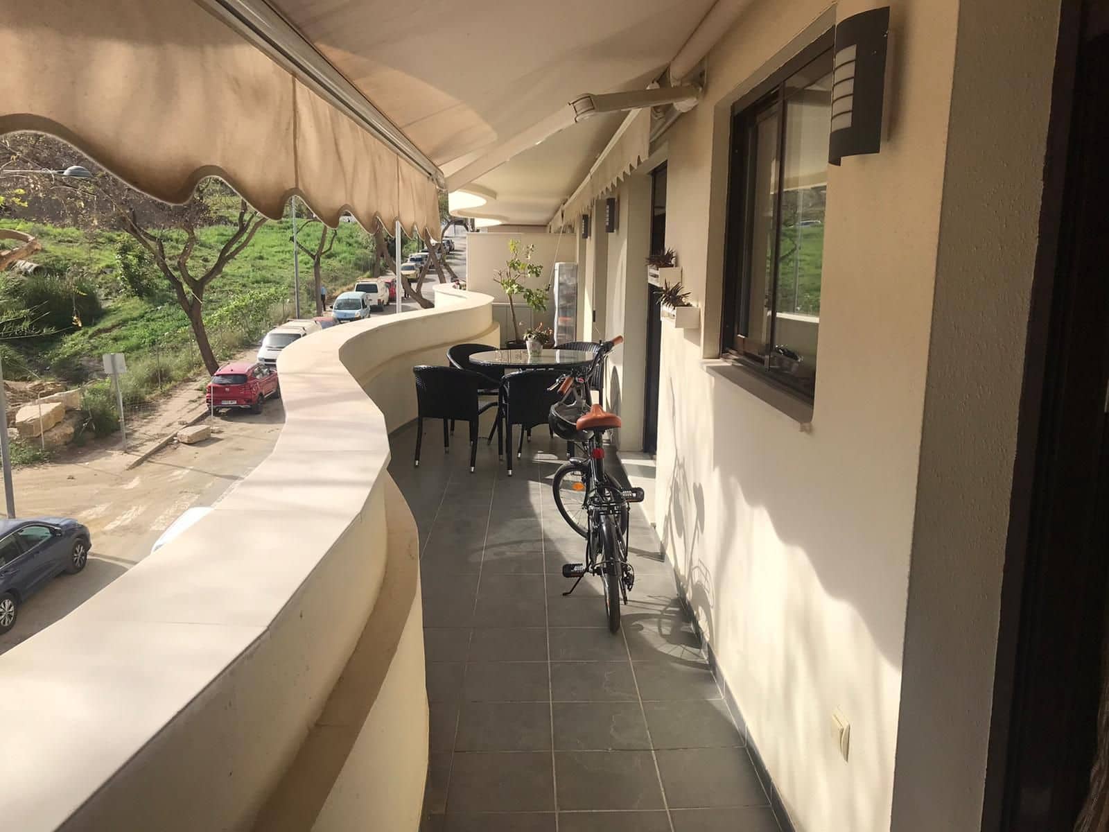 3 makuuhuone Huoneisto myytävänä paikassa Estepona - 449 000 € (Ref: 9910584)