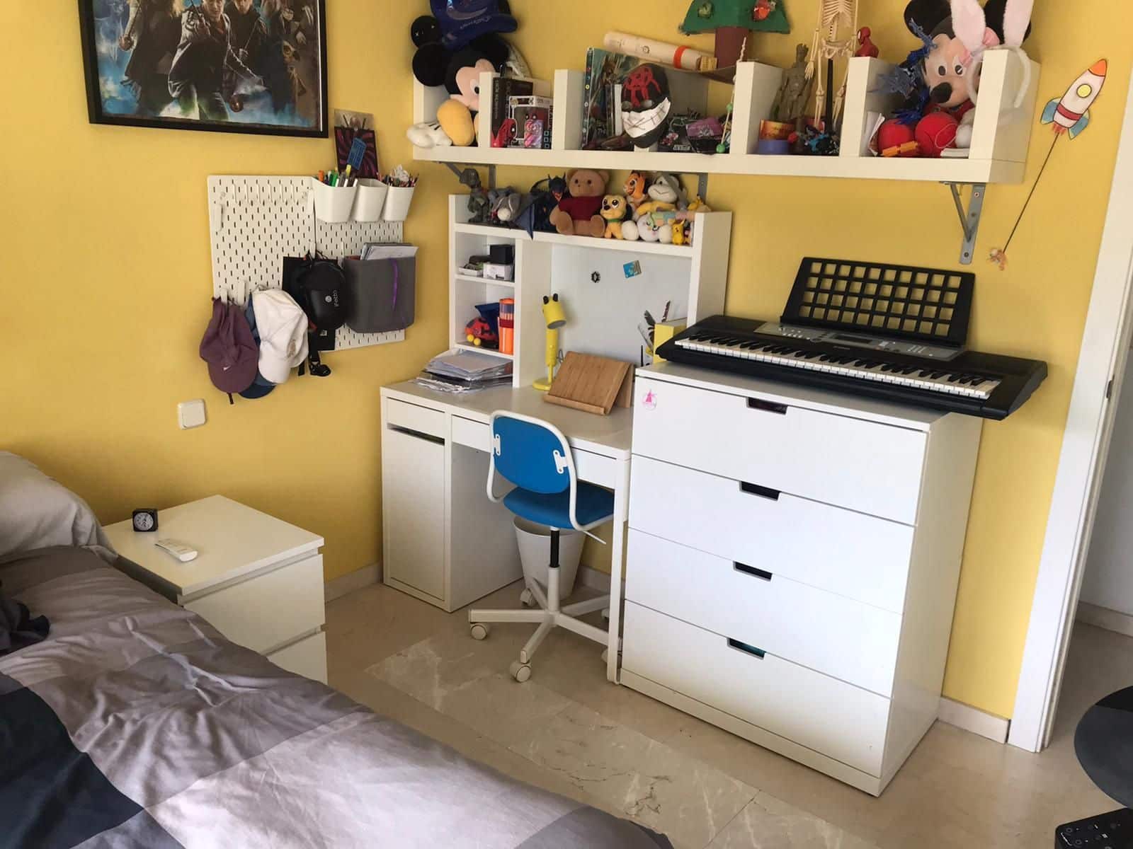 3 makuuhuone Huoneisto myytävänä paikassa Estepona - 449 000 € (Ref: 9910584)