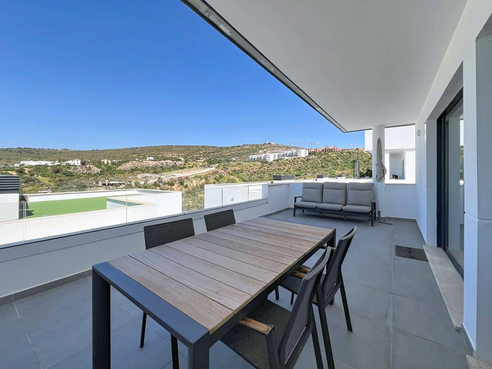 4 bedroom Townhouse for sale in Manilva - € 490,000 (Ref: 9910585)