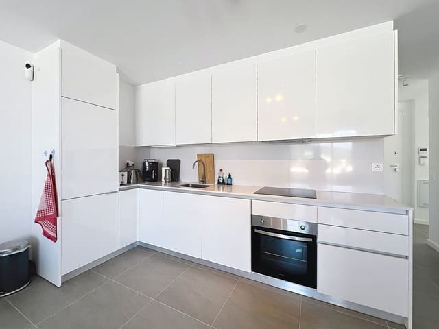 4 bedroom Townhouse for sale in Manilva - € 490,000 (Ref: 9910585)