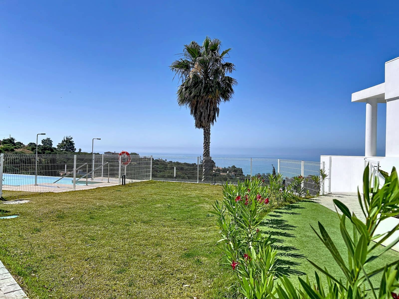 4 bedroom Townhouse for sale in Manilva - € 490,000 (Ref: 9910585)