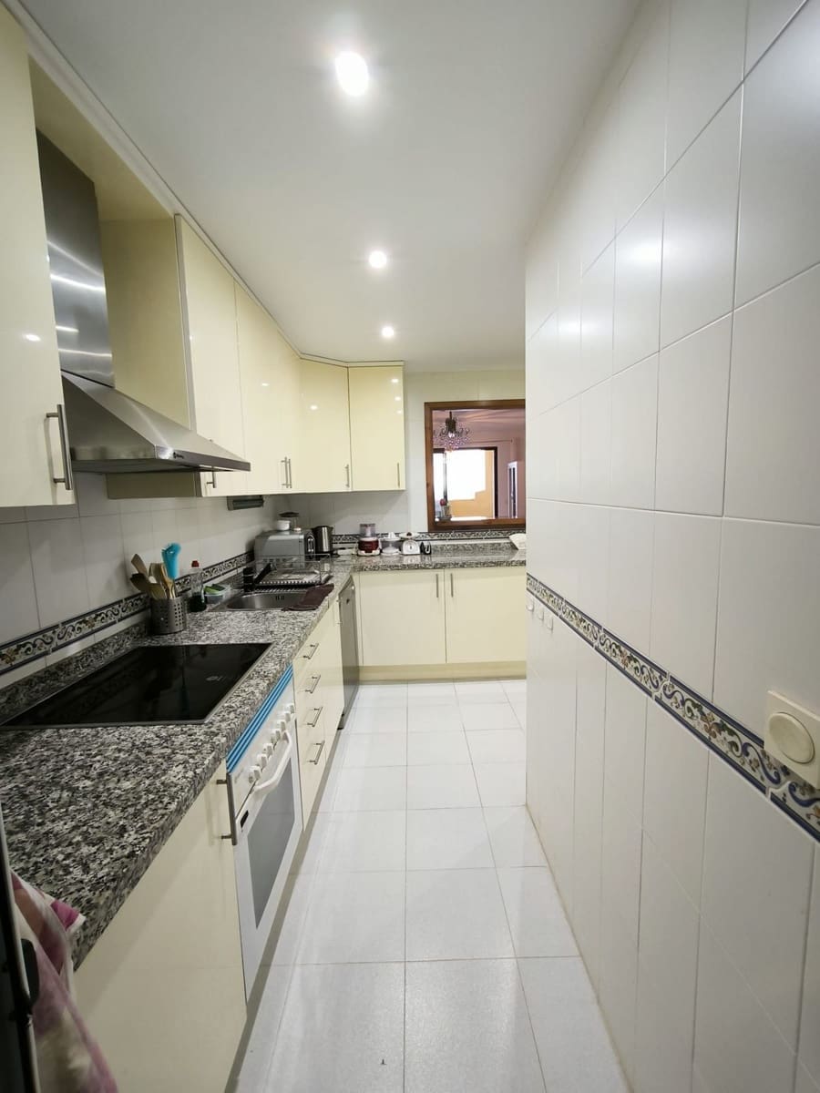 2 camera da letto Appartamento in vendita in La Duquesa / Puerto de la Duquesa - 339.000 € (Rif: 9910592)