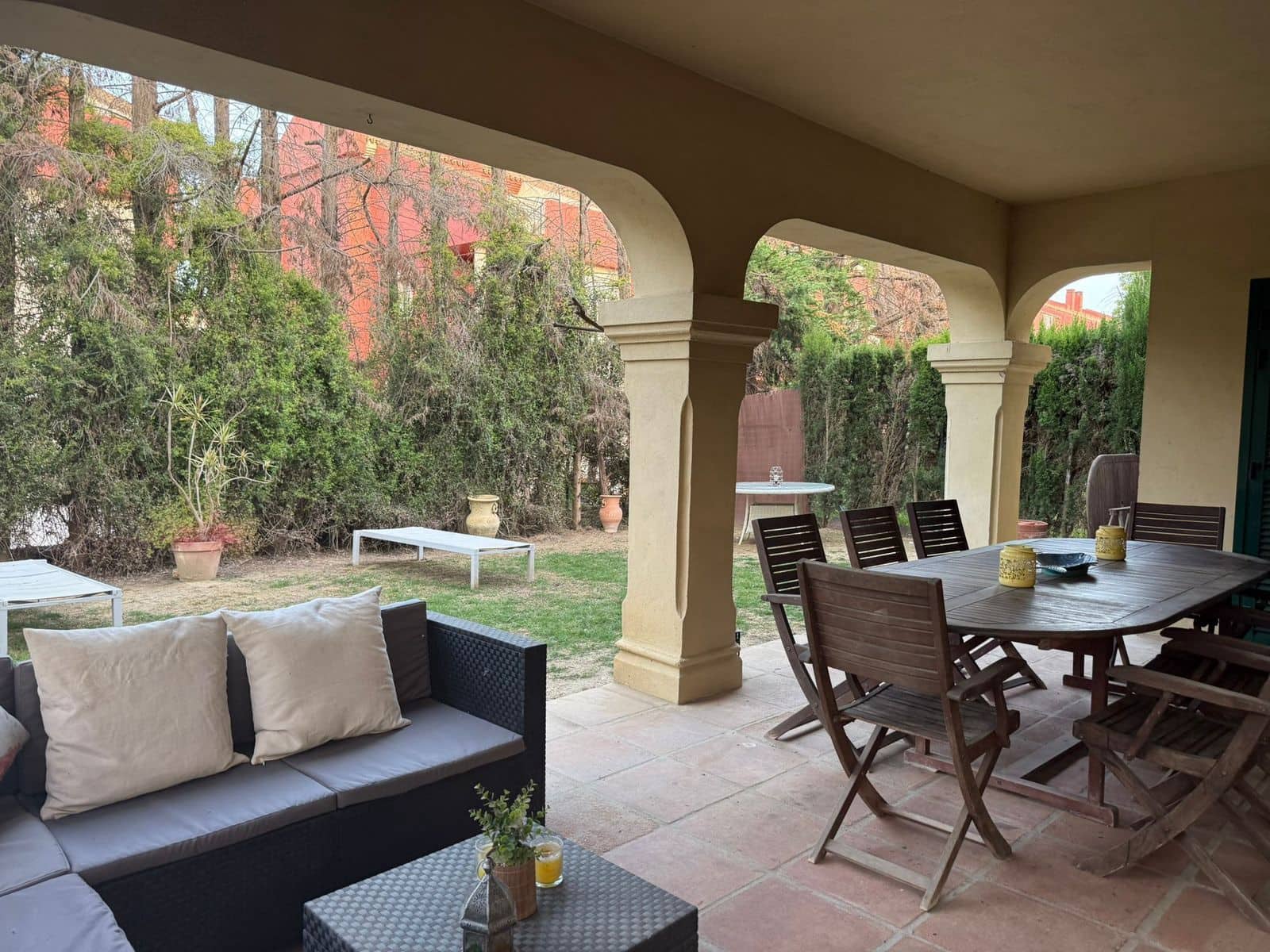 4 sovrum Semi-fristående Villa till salu i Sotogrande - 695 000 € (Ref: 9910594)