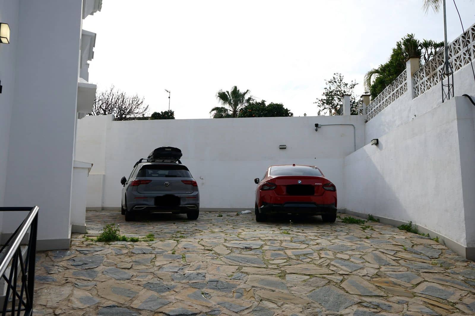 6 slaapkamer Villa te koop in Marbella - € 1.950.000 (Ref: 9910596)