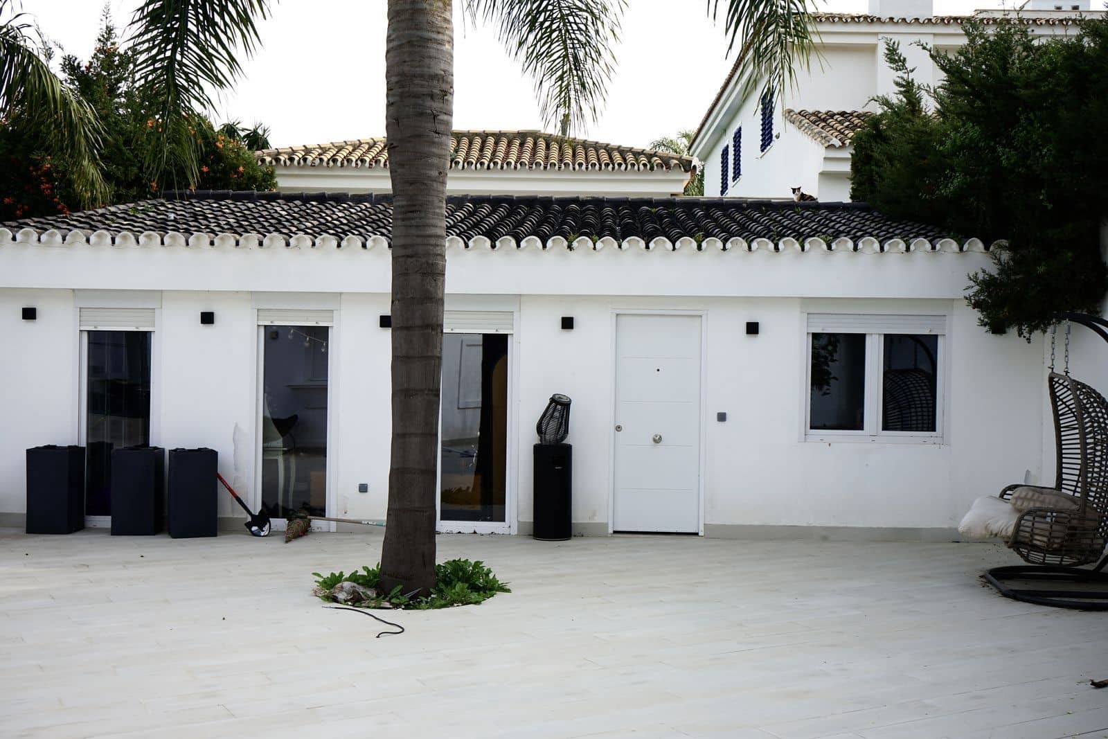 6 slaapkamer Villa te koop in Marbella - € 1.950.000 (Ref: 9910596)