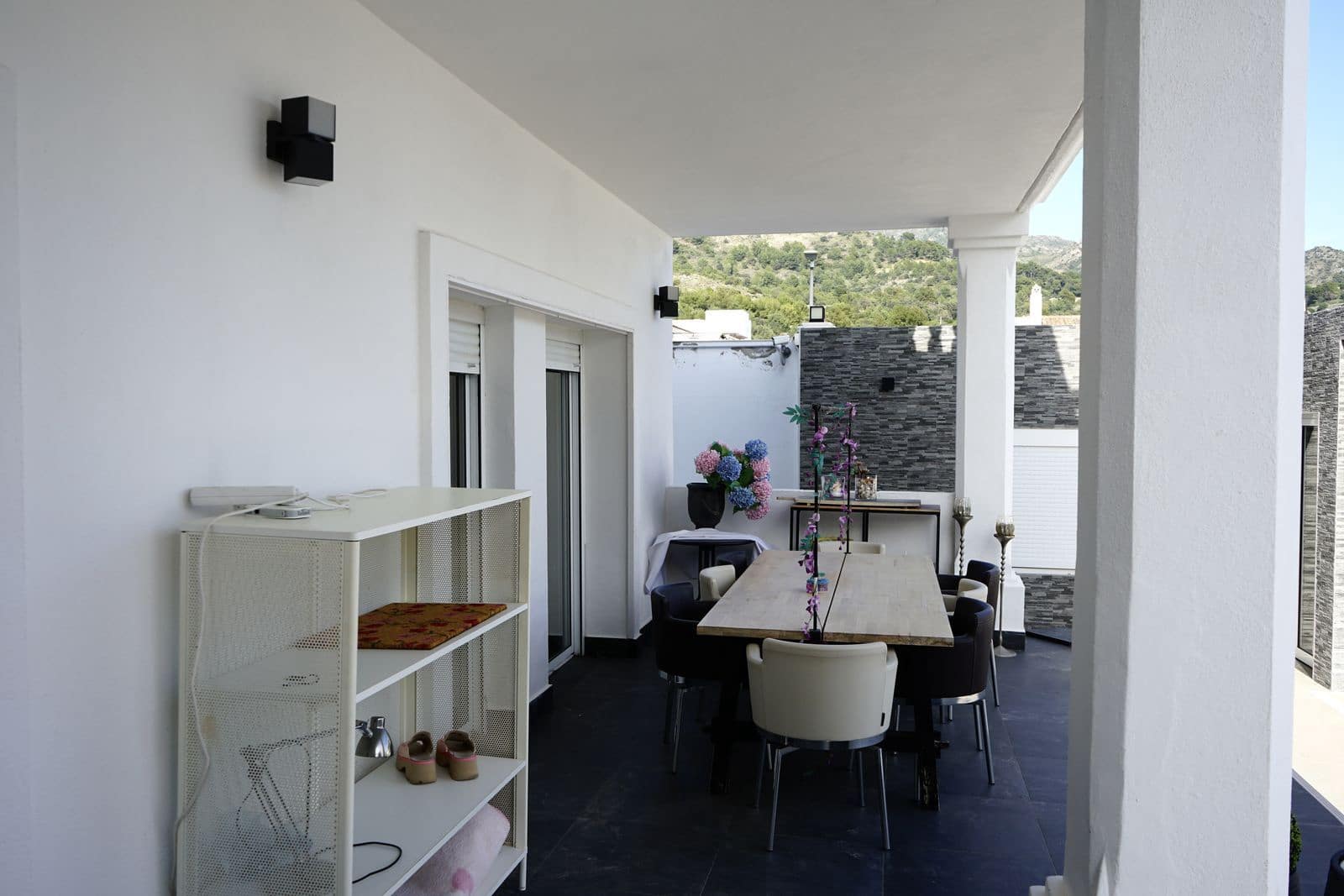 6 slaapkamer Villa te koop in Marbella - € 1.950.000 (Ref: 9910596)
