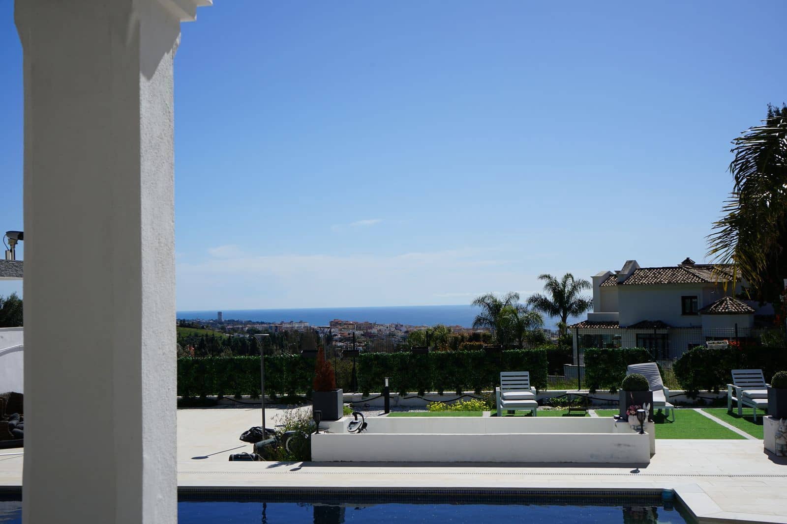 6 slaapkamer Villa te koop in Marbella - € 1.950.000 (Ref: 9910596)
