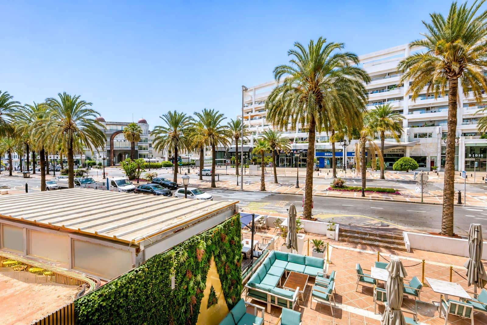 3 sypialnia Apartament na sprzedaż w Puerto Banus - 750 000 € (Ref: 9910597)