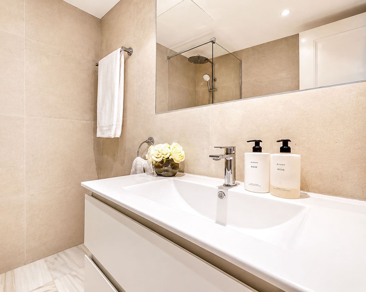 3 sypialnia Apartament na sprzedaż w Puerto Banus - 750 000 € (Ref: 9910597)