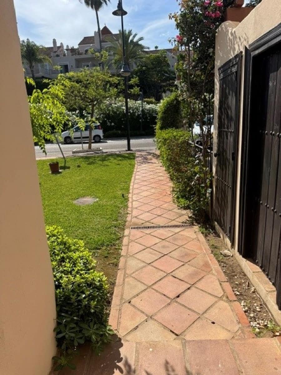 3 camera da letto Casa in vendita in El Paraiso - 800.000 € (Rif: 9910598)