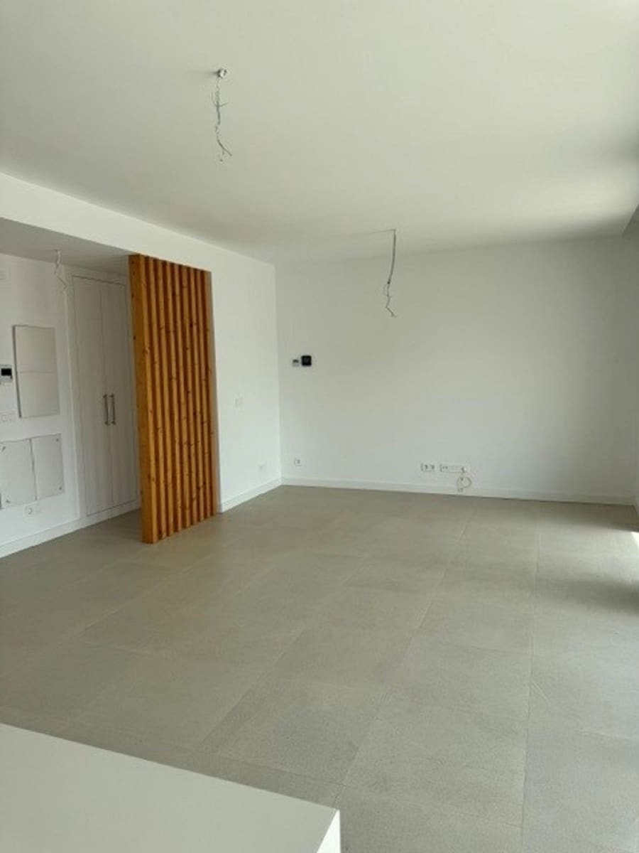 3 slaapkamer Halfvrijstaande villa te koop in Atalaya-Isdabe - € 900.000 (Ref: 9910599)