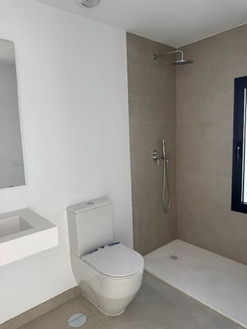 3 slaapkamer Halfvrijstaande villa te koop in Atalaya-Isdabe, Estepona - € 900.000 (Ref: 9910599)