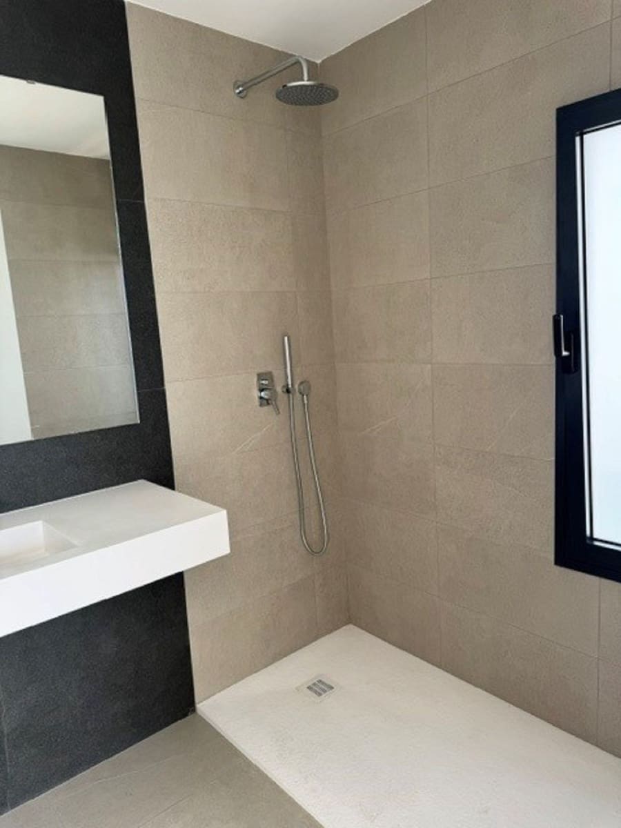 3 slaapkamer Halfvrijstaande villa te koop in Atalaya-Isdabe - € 900.000 (Ref: 9910599)