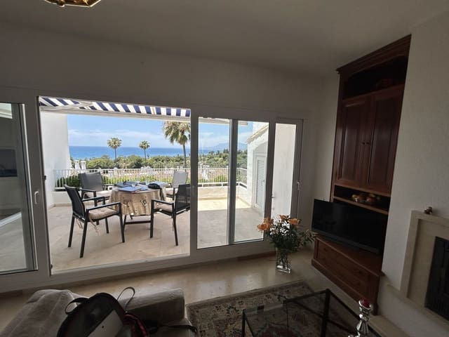 1 soverom Penthouse til salgs i Marbella - € 420 000 (Ref: 9910602)