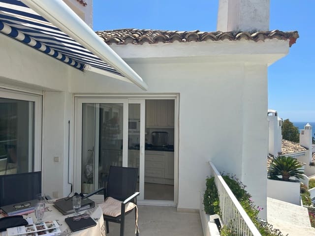 1 soverom Penthouse til salgs i Marbella - € 420 000 (Ref: 9910602)
