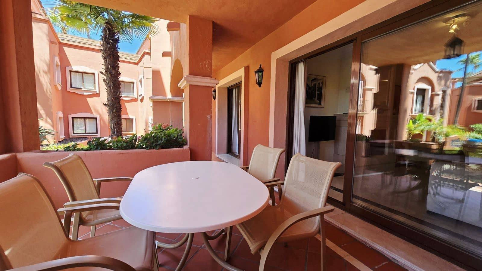 2 Zimmer Apartment zu verkaufen in Puerto Banus - 825.000 € (Ref: 9910603)
